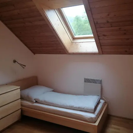 Moni / Golf & - 9 Lejlighed *