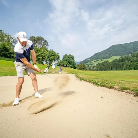 Moni / Golf & - 9 Apartament *