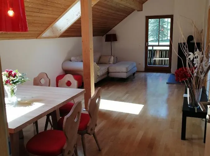 Apartament Moni / Golf & - 9 *