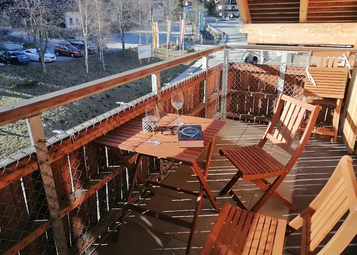 Moni / Golf & - 9 Apartament *